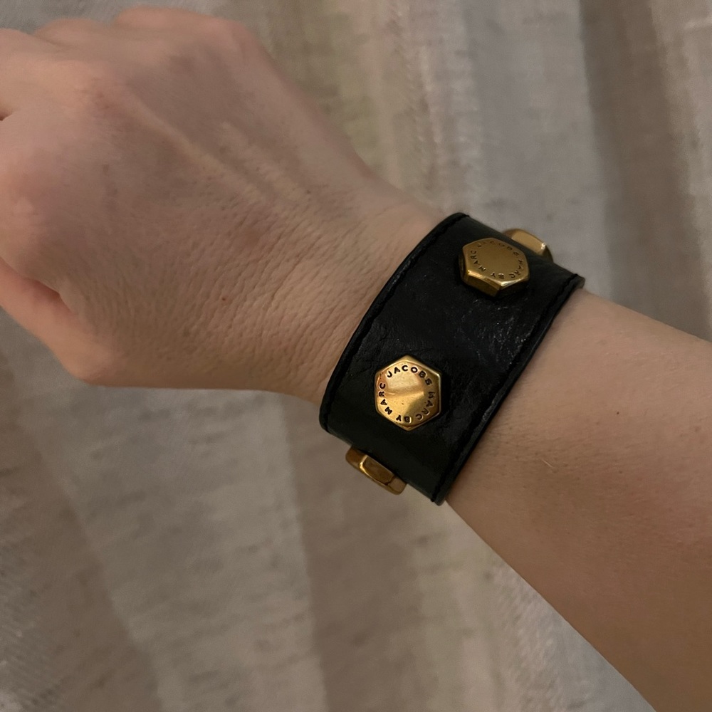 Bracelet, designer Marc By Marc Jacobs 100% Cow Leather .